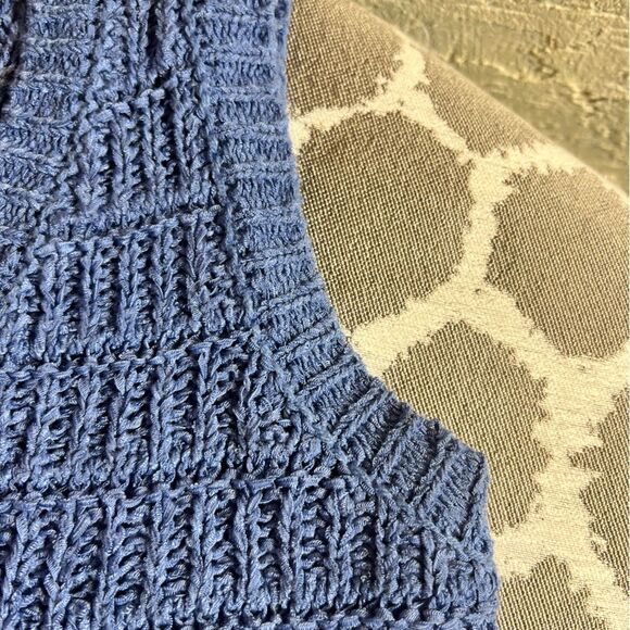 Blue Women's Crochet Sweater Vest, sleeveless, V-neck - Picture 6 of 6